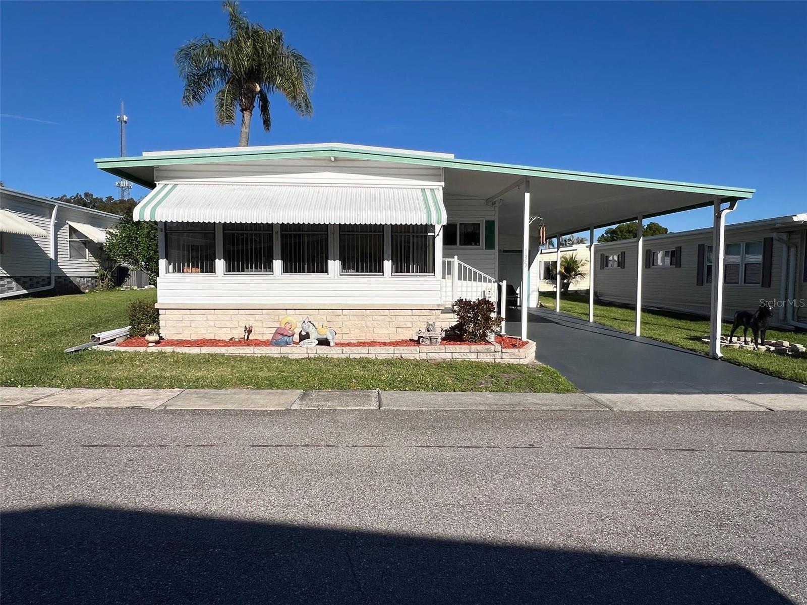 29250 Us Highway 19 N #135 Property Photo 2
