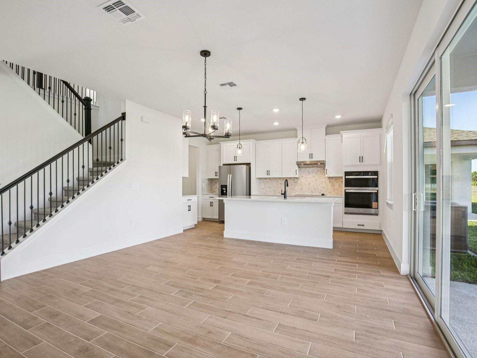 156 Shady Edge Loop Property Photo 4