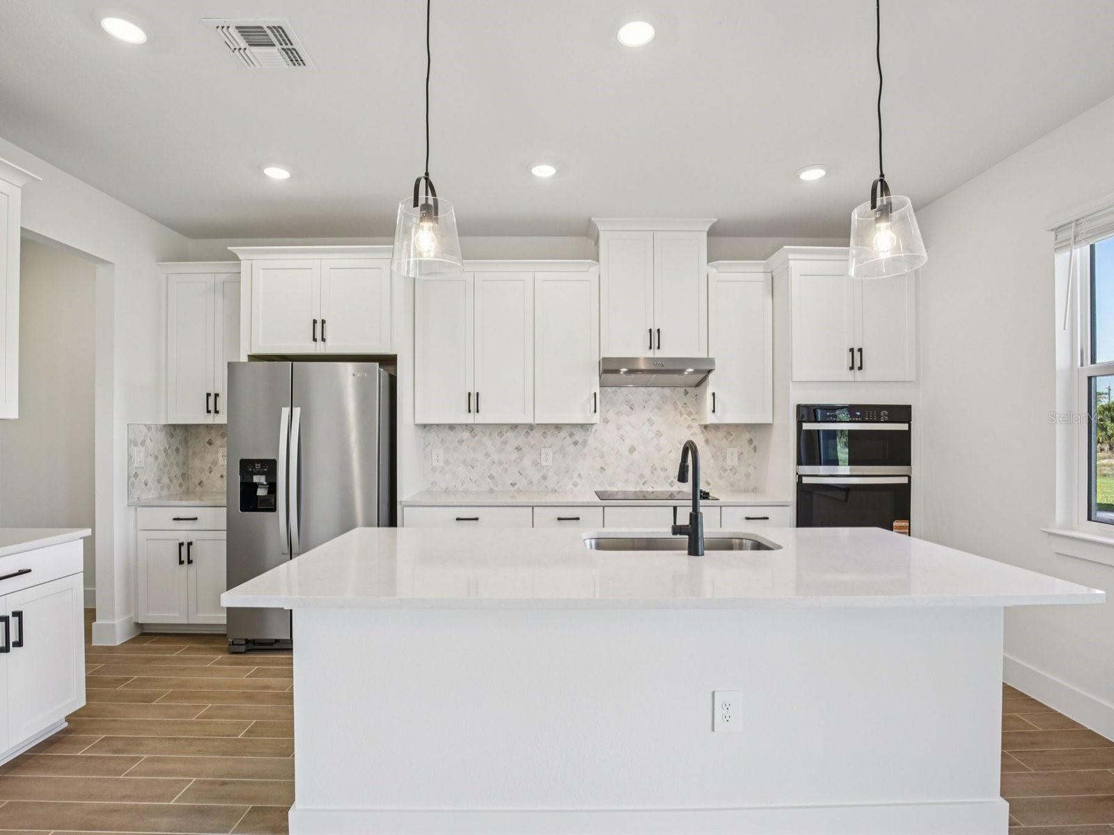 156 Shady Edge Loop Property Photo 7