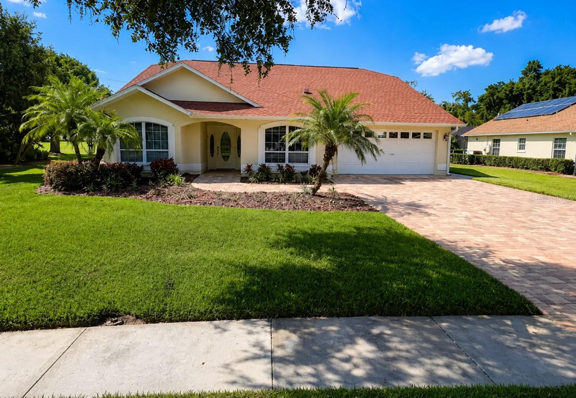 6741 NORTHLAKE DR Property Photo 1