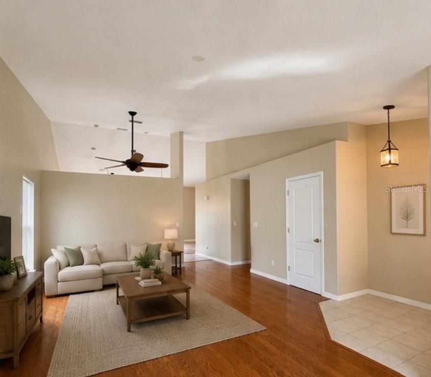 6741 Northlake Dr Property Photo 4