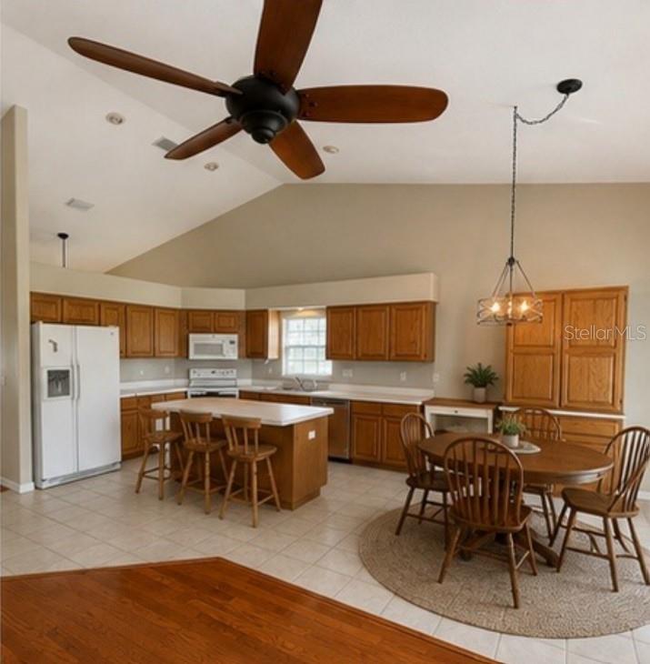 6741 Northlake Dr Property Photo 8