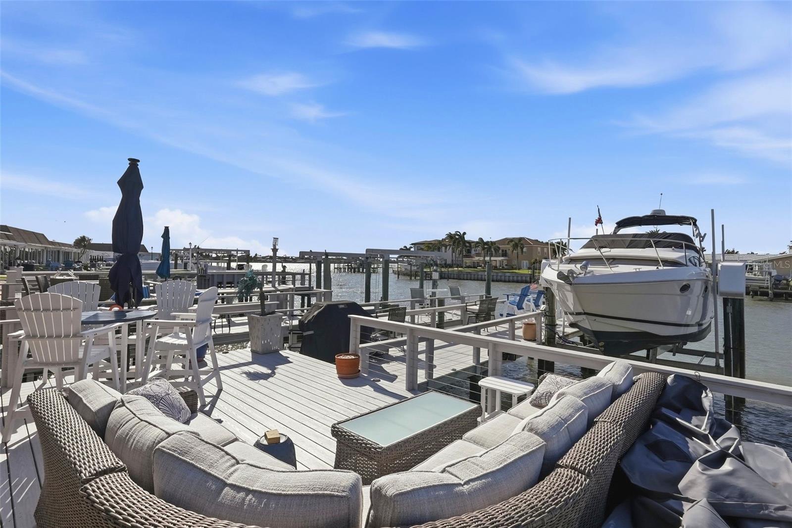573 Boca Ciega Point Blvd N Property Photo 25