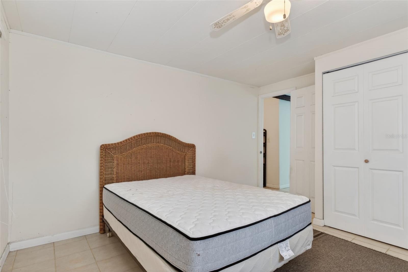 7489 Western Circle Dr Property Photo 12