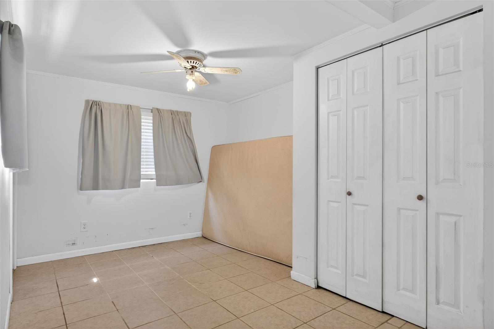 7489 Western Circle Dr Property Photo 18