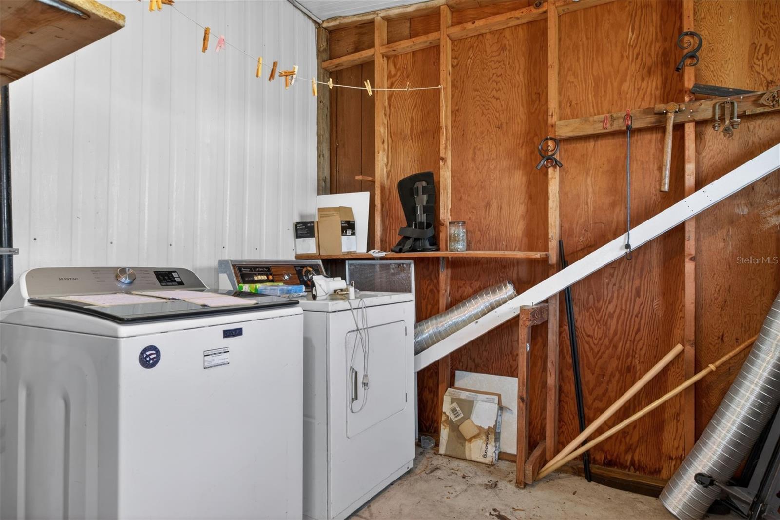 7489 Western Circle Dr Property Photo 22