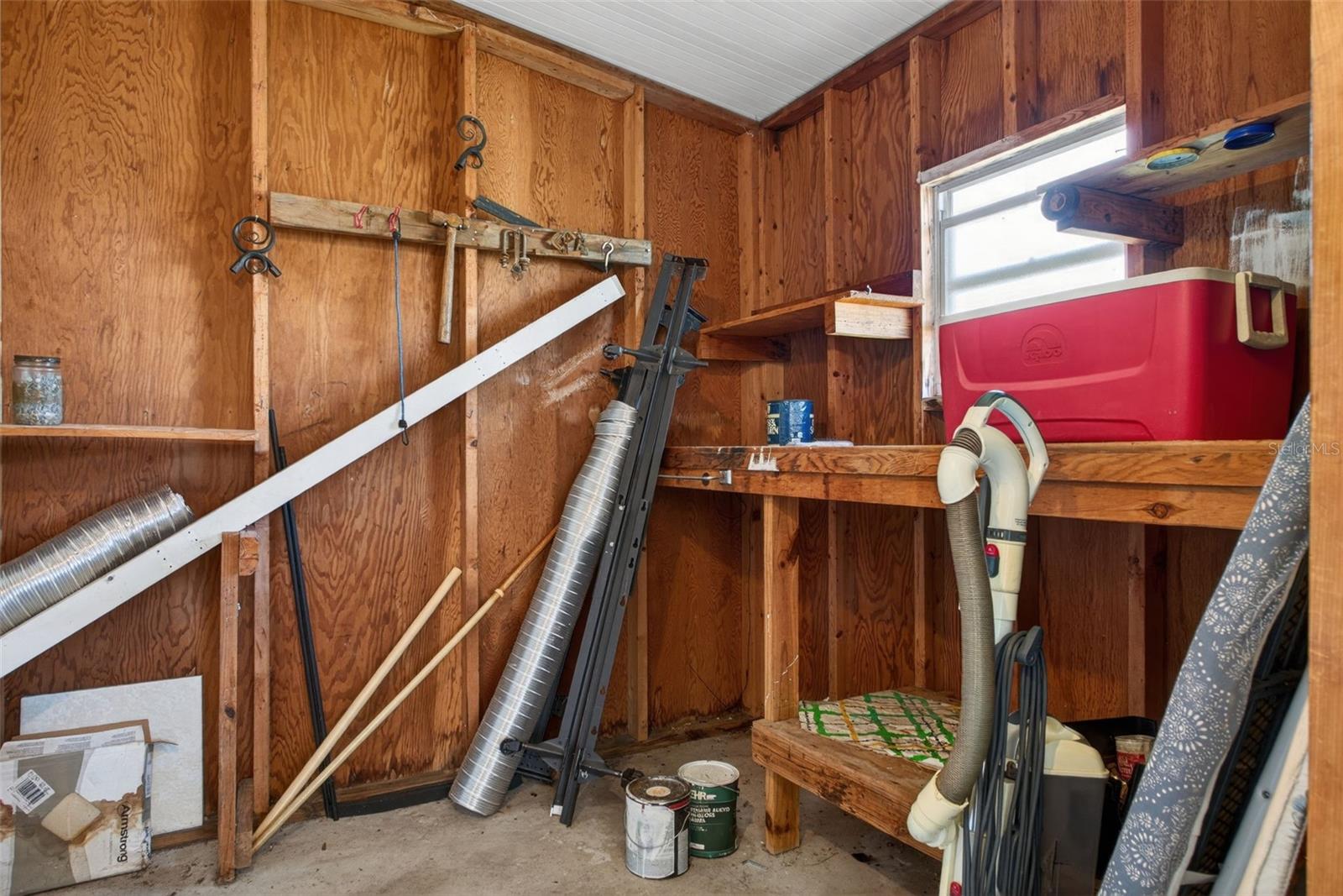 7489 Western Circle Dr Property Photo 23