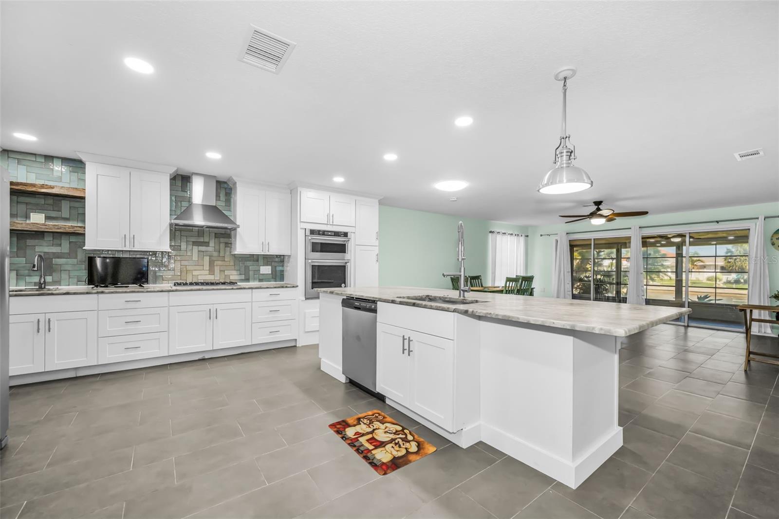 3931 Headsail Dr Property Photo 25
