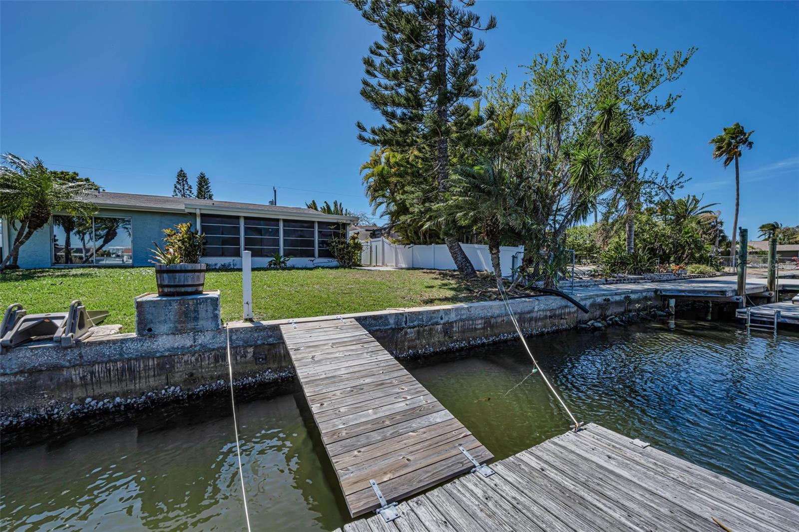 3931 Headsail Dr Property Photo 53