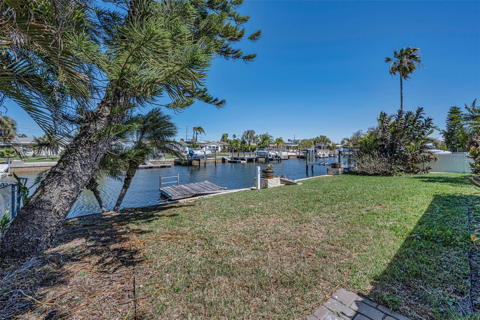 3931 Headsail Dr Property Photo 55