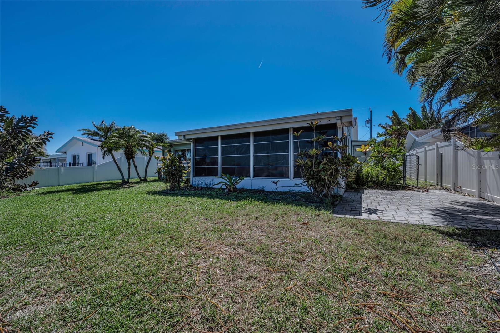 3931 Headsail Dr Property Photo 58