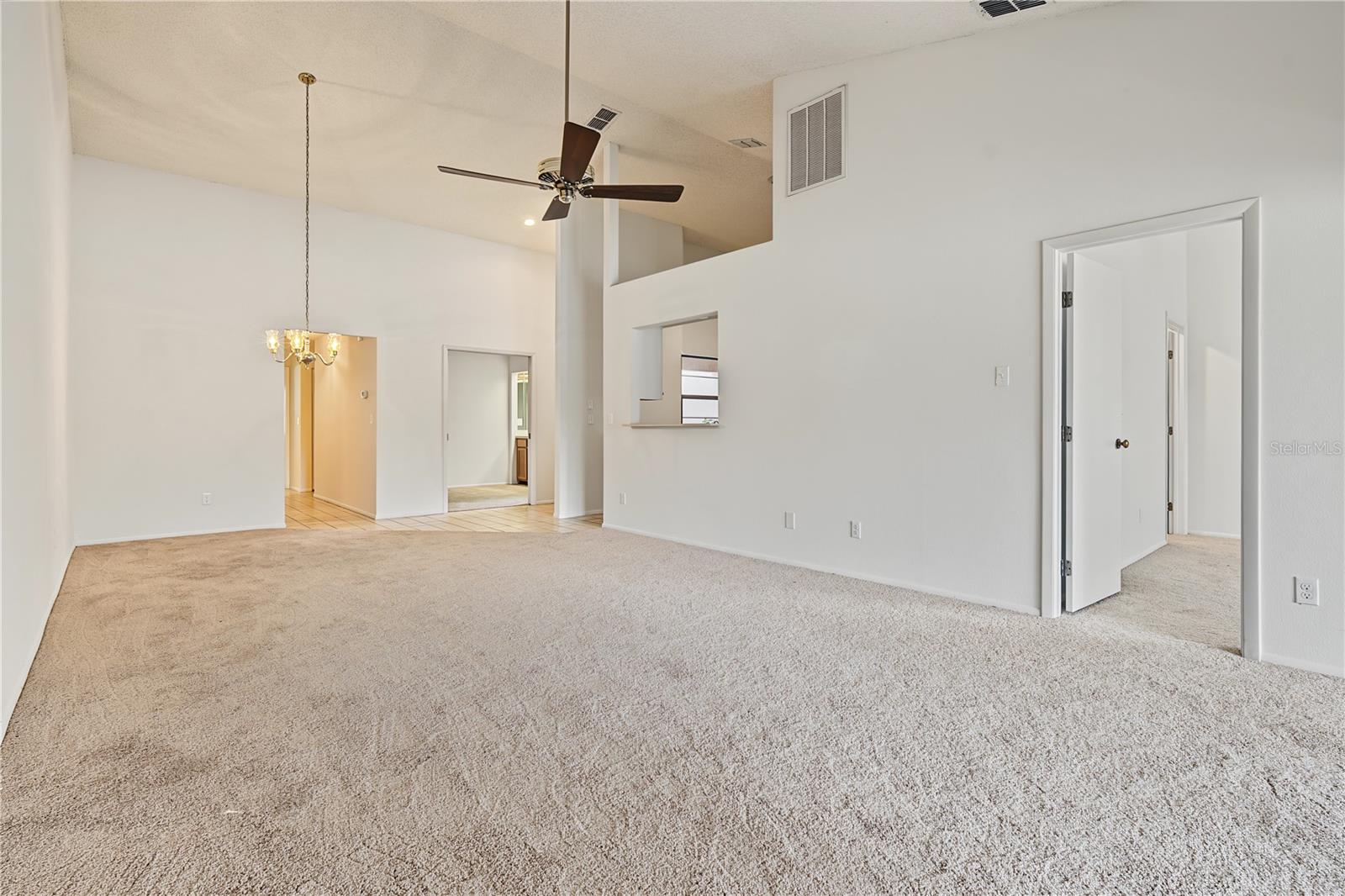 3960 Mermoor Dr Property Photo 10