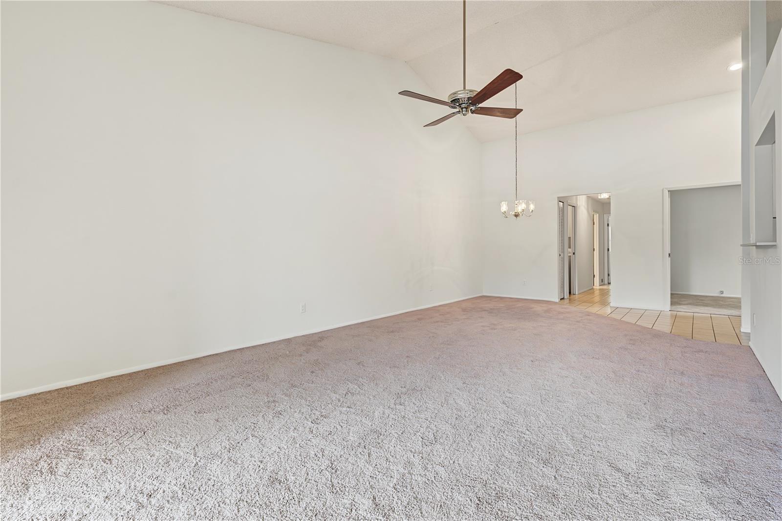 3960 Mermoor Dr Property Photo 12