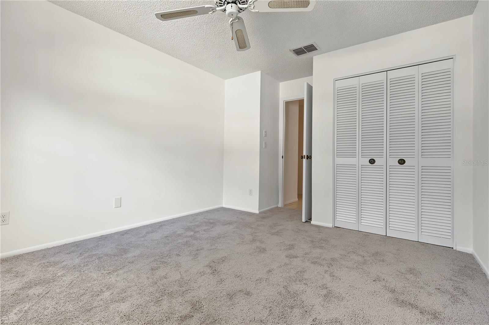 3960 Mermoor Dr Property Photo 18