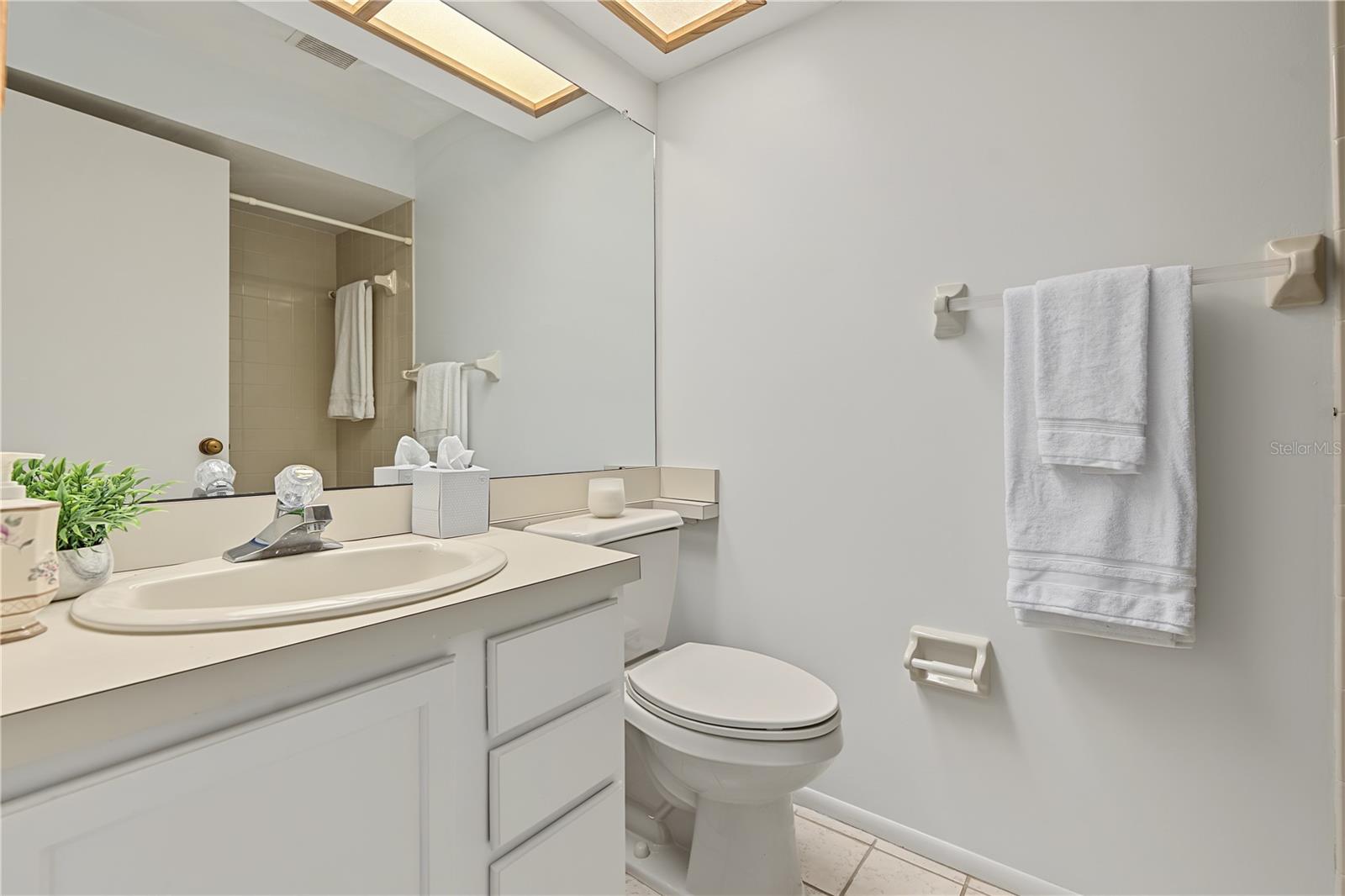 3960 Mermoor Dr Property Photo 19