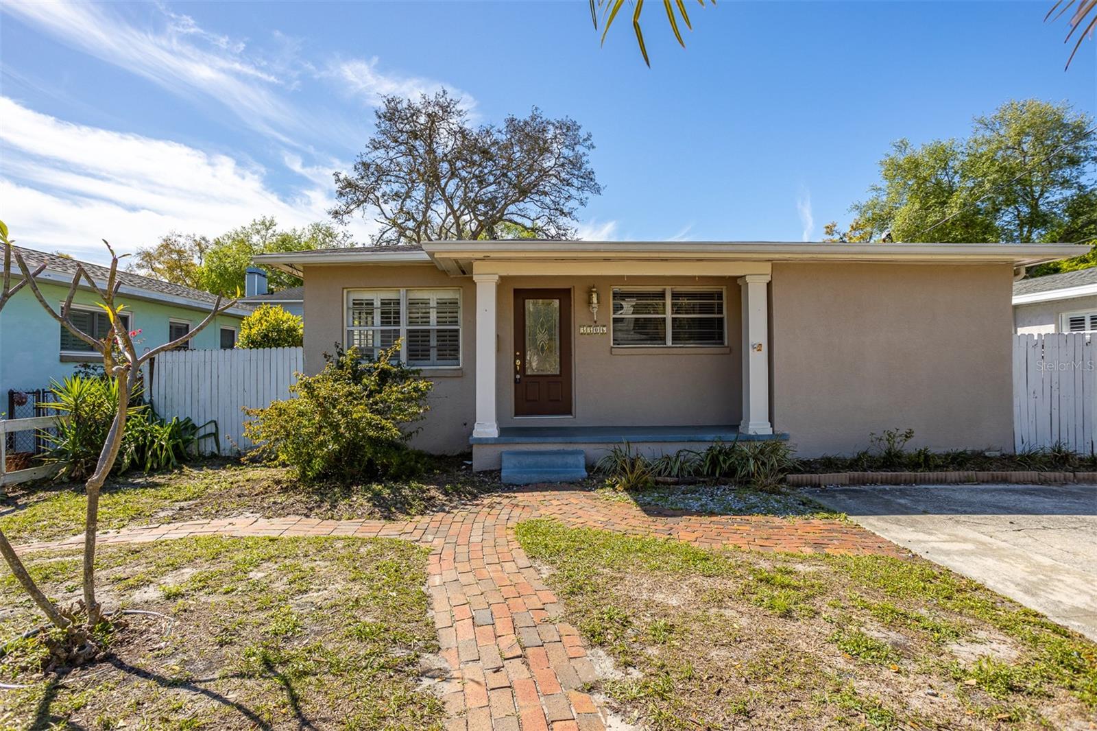 3306 W Fielder St Property Photo 1