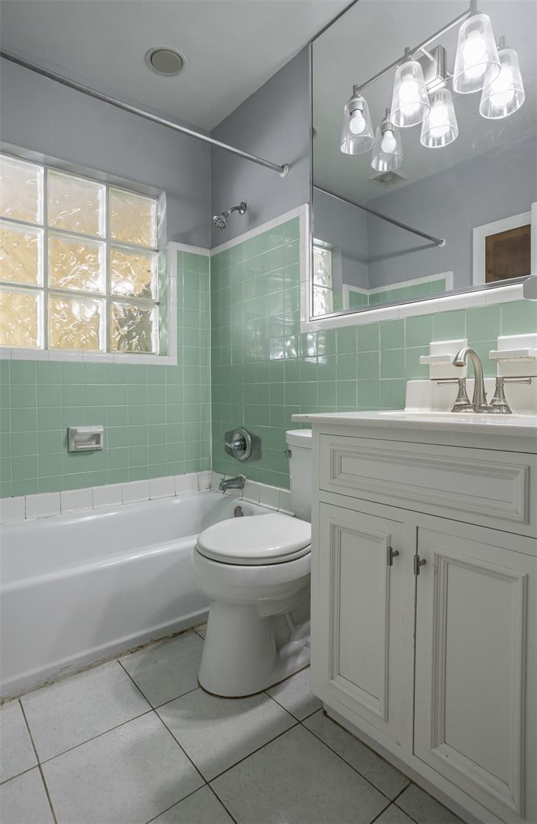 3306 W Fielder St Property Photo 11