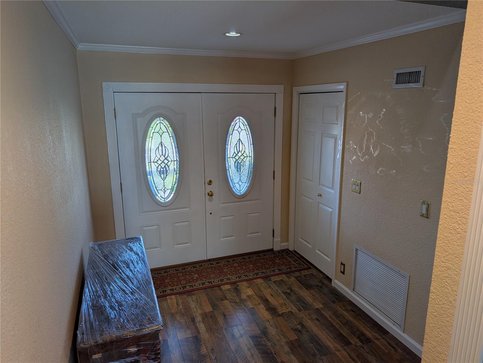 6817 Mitchell Cir Property Photo 6