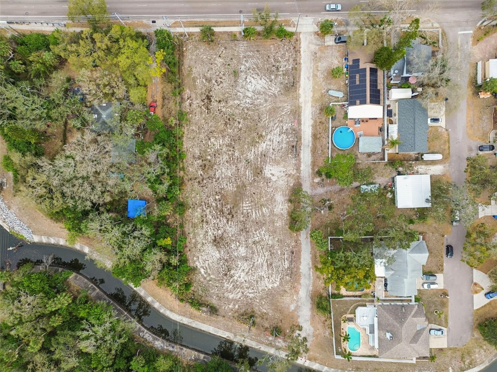 5306 73rd Way N Property Photo 2
