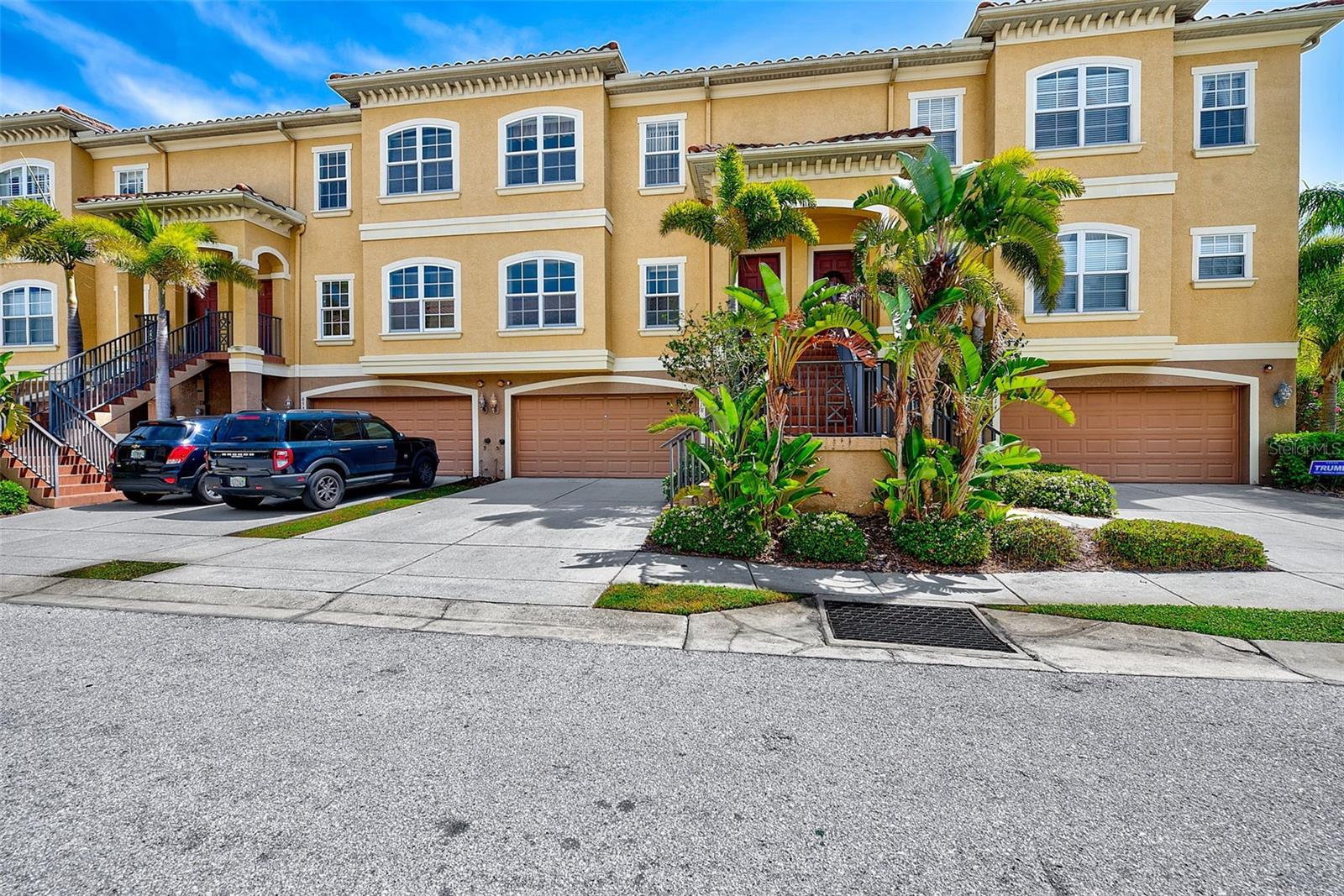 6518 SAND SHORE LN