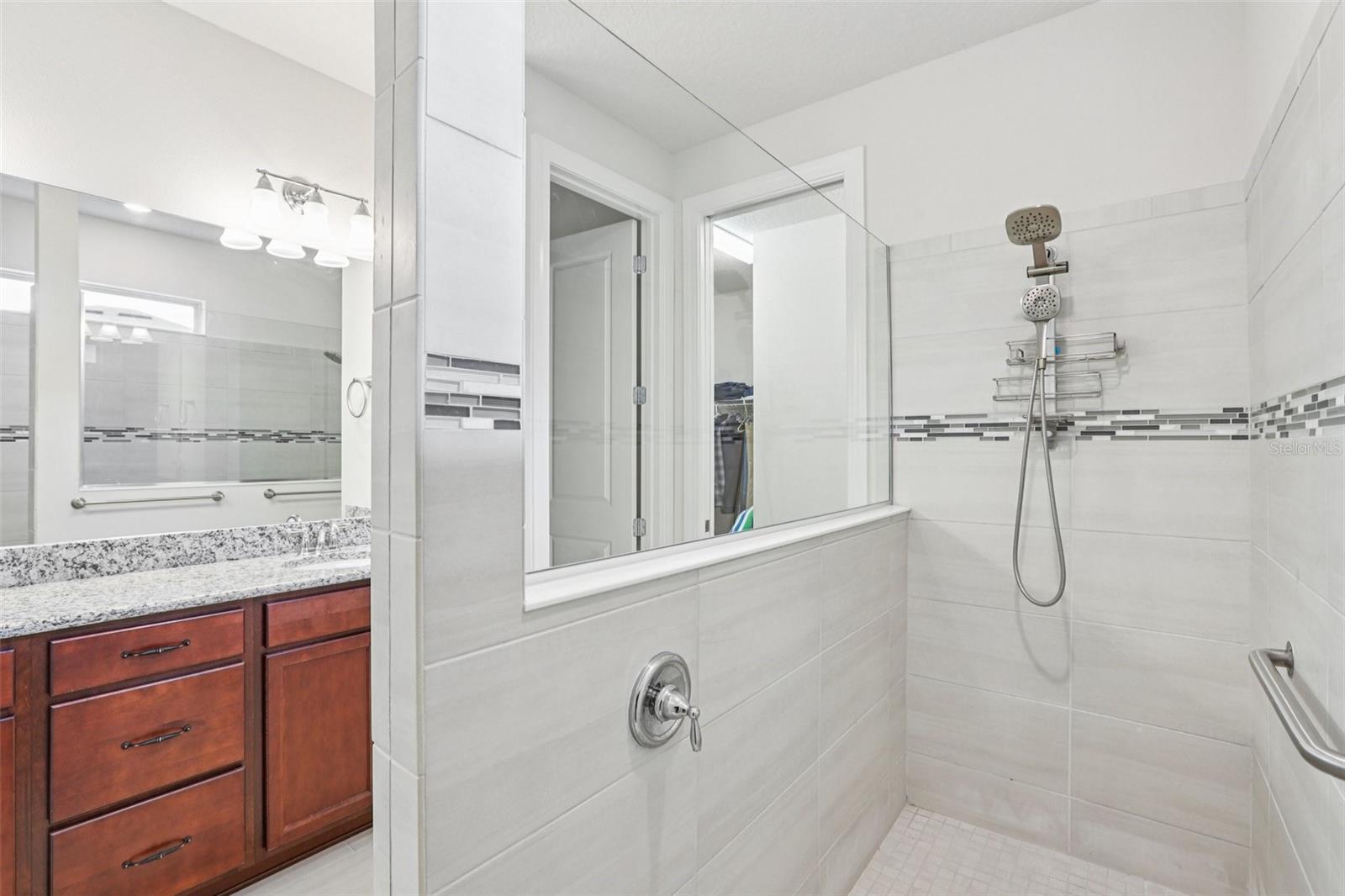 19246 Briarbrook Dr Property Photo 17