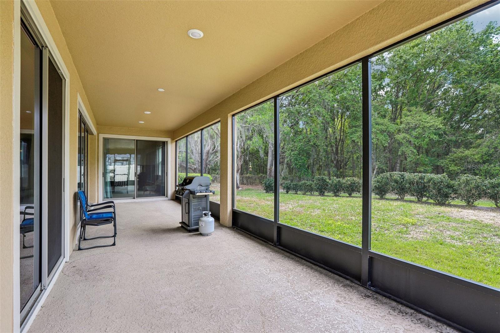 19246 Briarbrook Dr Property Photo 29