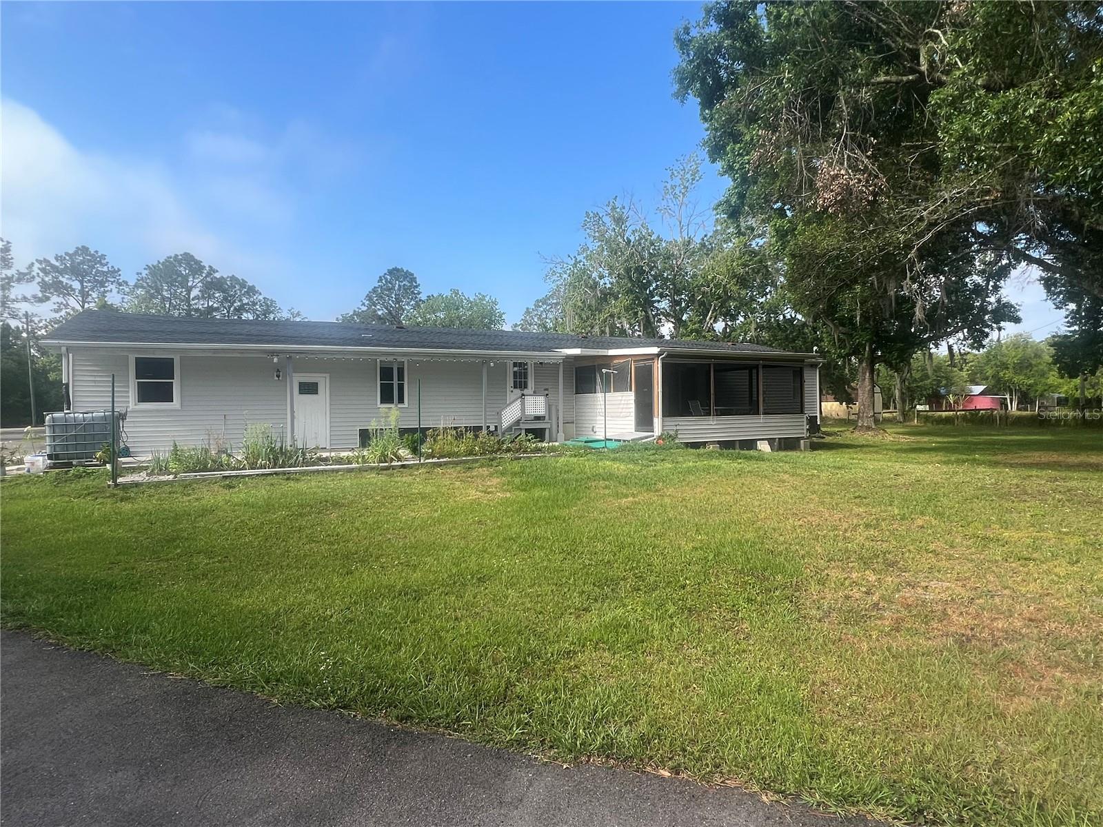 5855 Jack Brack Rd Property Photo 2
