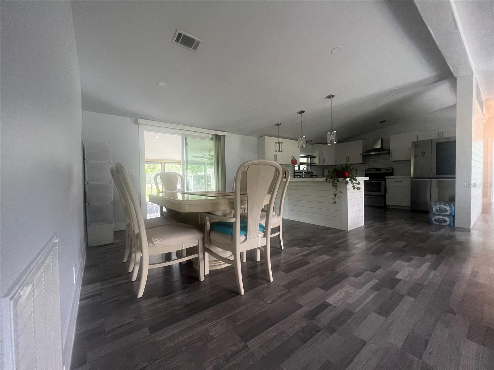 5855 Jack Brack Rd Property Photo 7