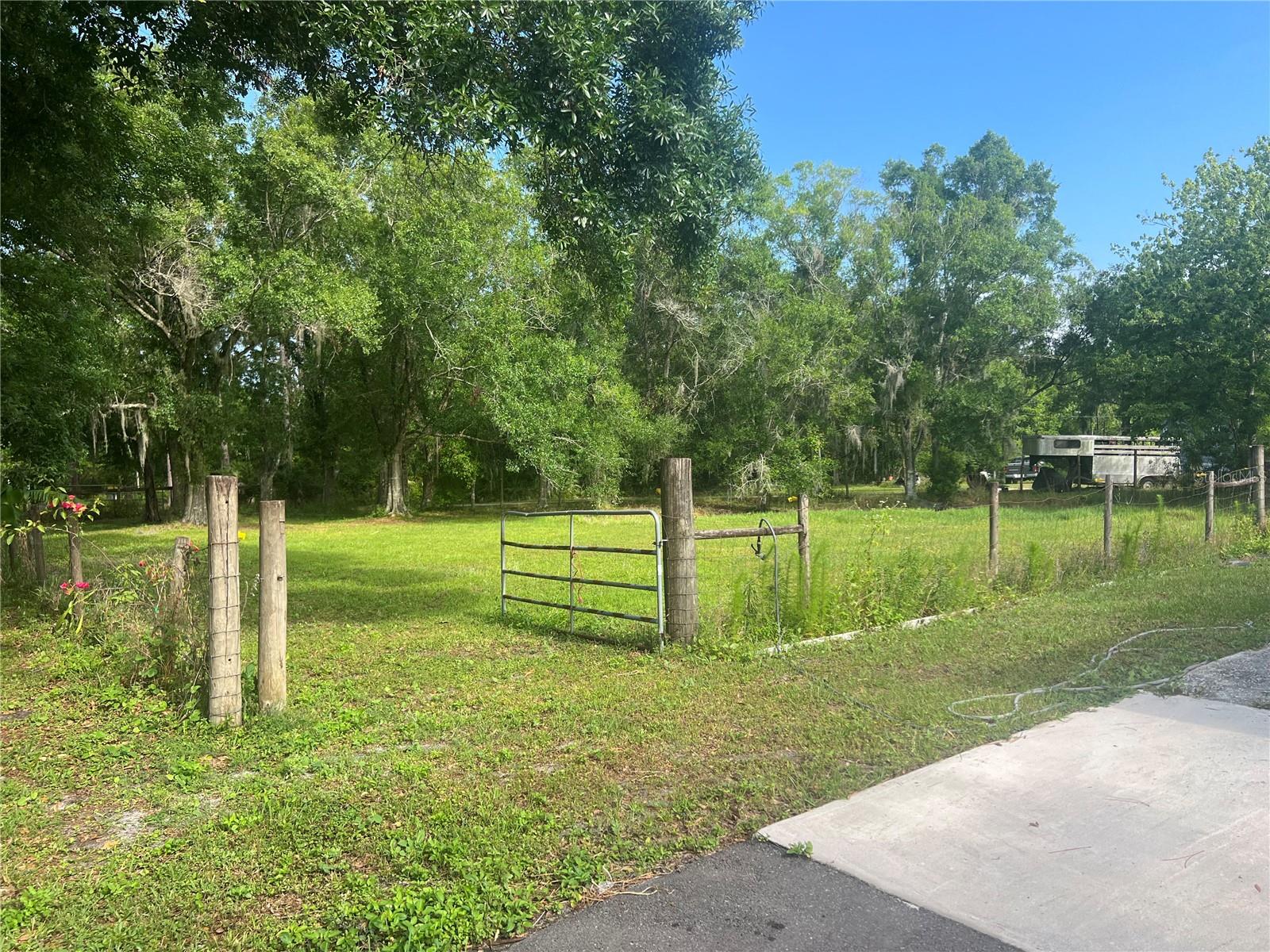 5855 Jack Brack Rd Property Photo 24