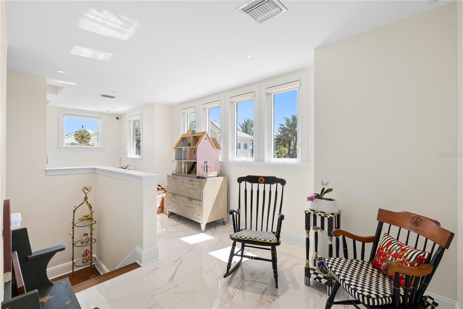 1 Palm Ter Property Photo 32