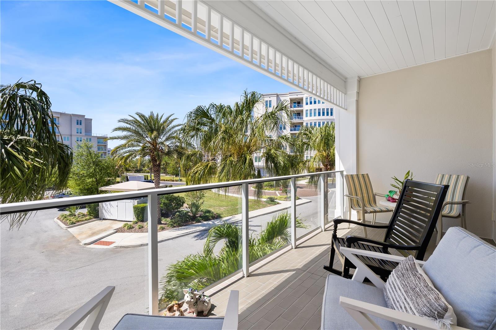 1 Palm Ter Property Photo 53
