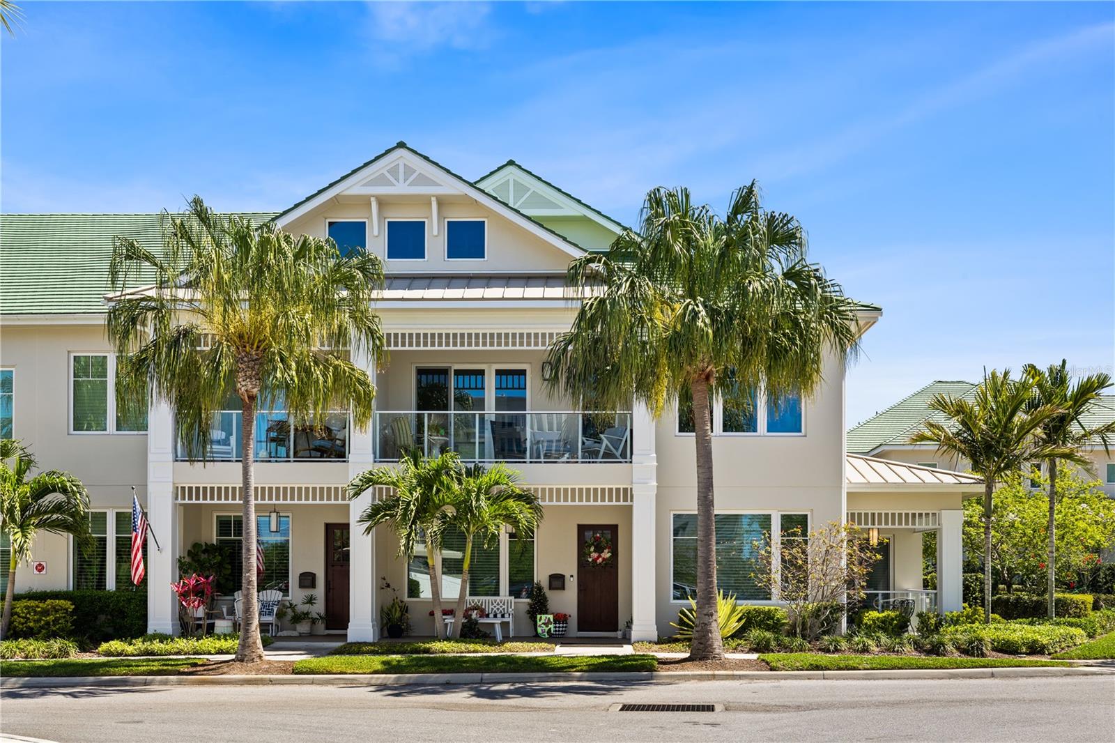 1 Palm Ter Property Photo 2