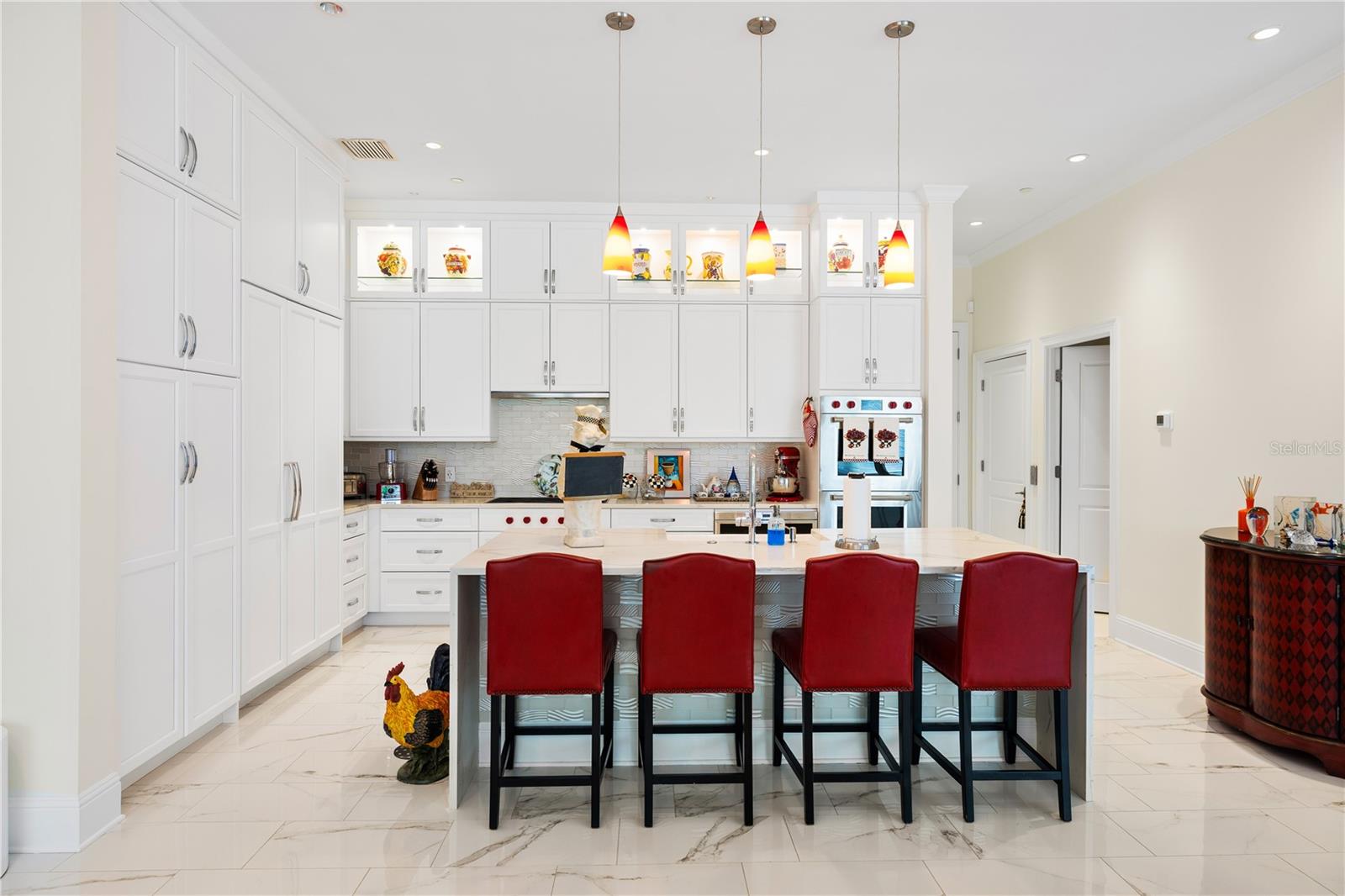 1 Palm Ter Property Photo 8