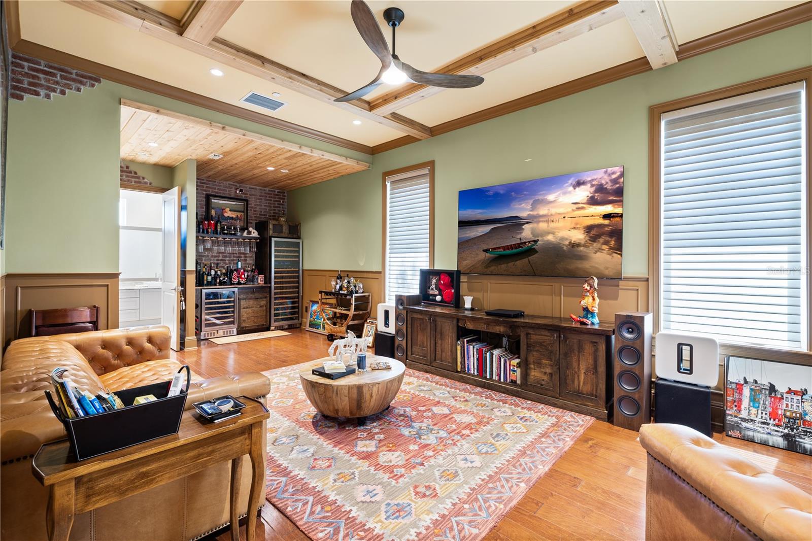 1 Palm Ter Property Photo 13