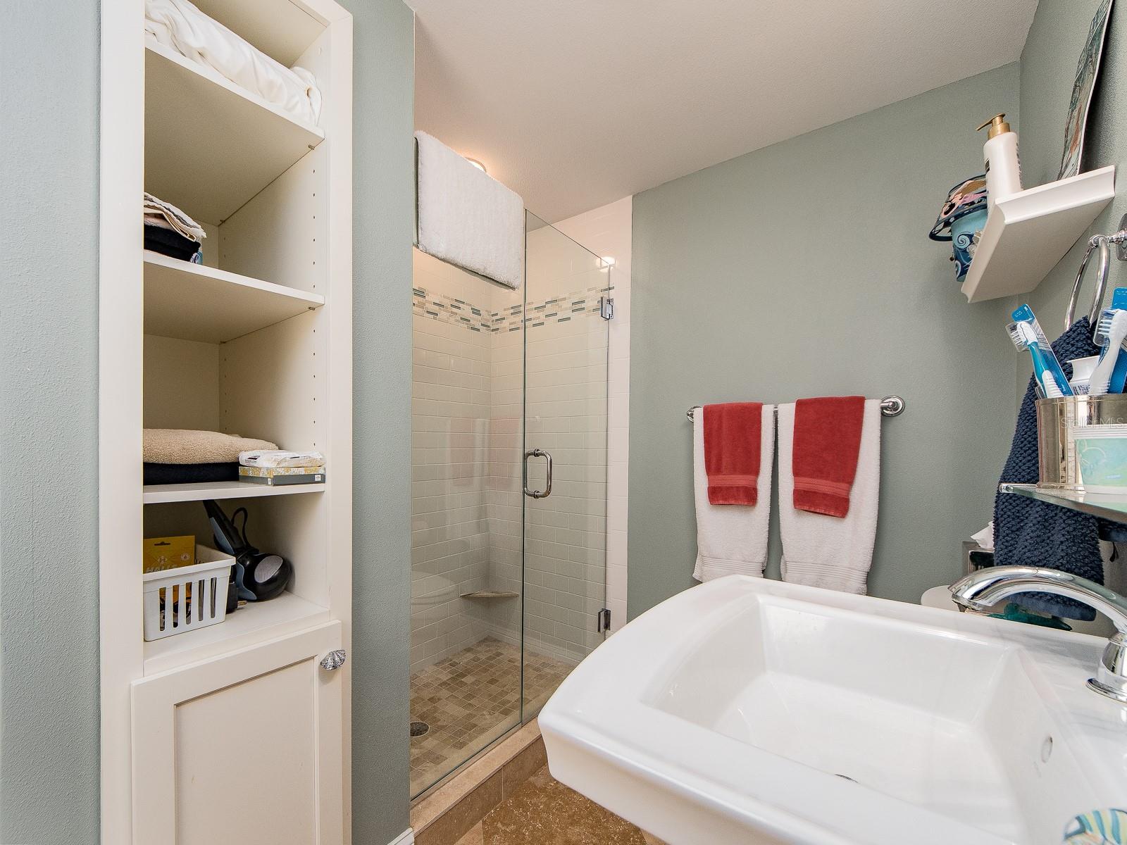 707 Snug Is Property Photo 24