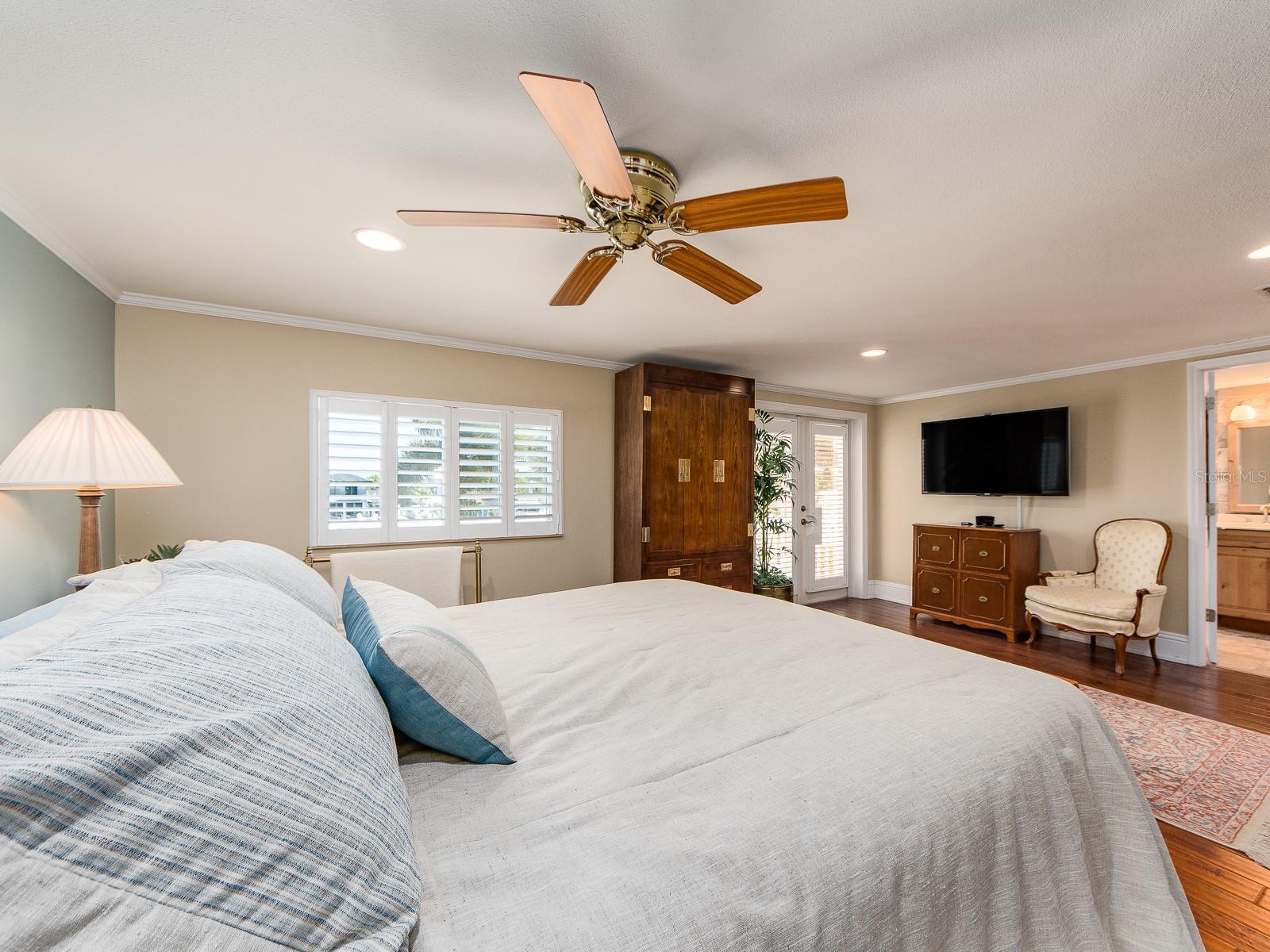 707 Snug Is Property Photo 31
