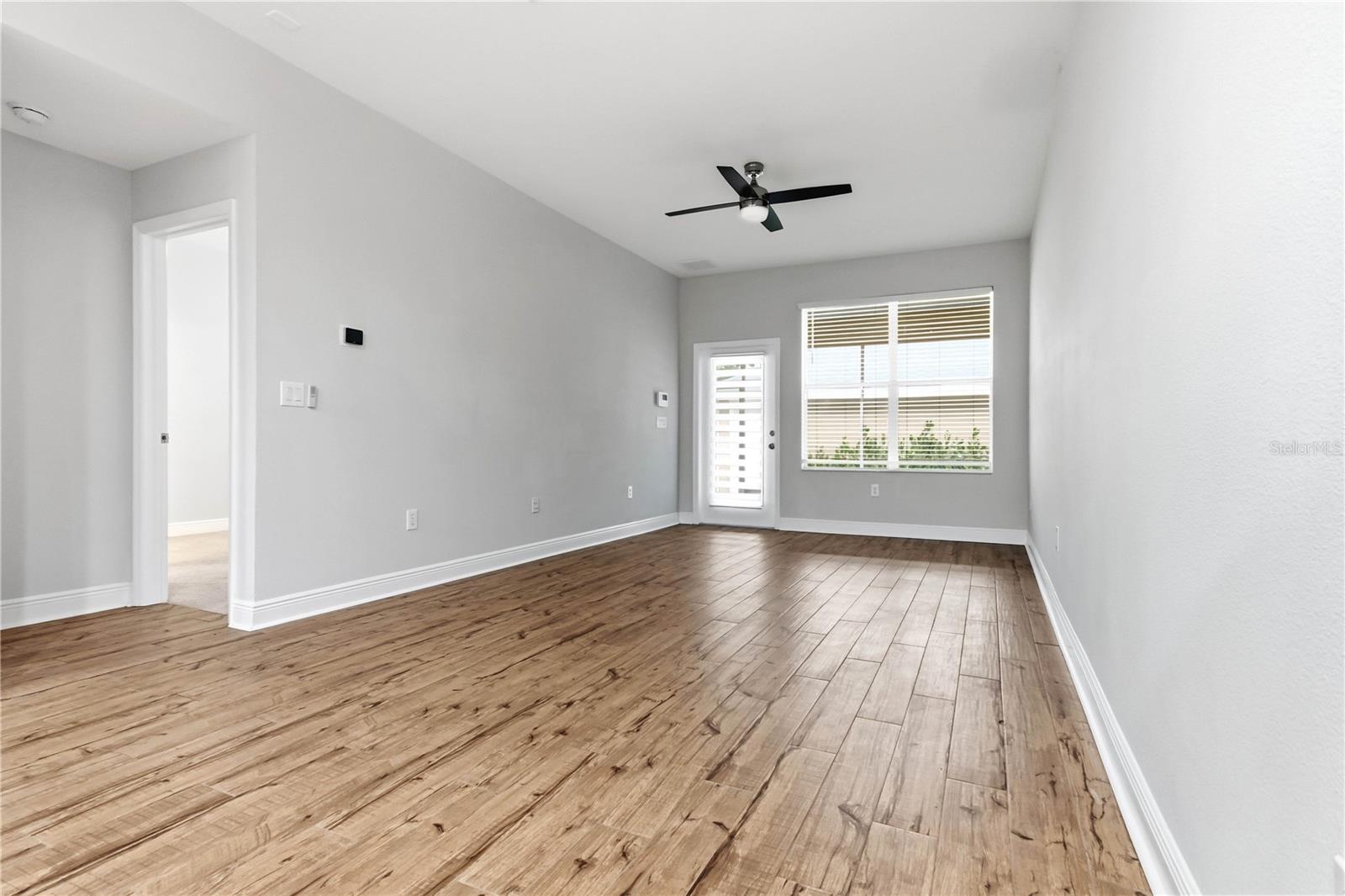 14606 Bournemouth Rd Property Photo 14