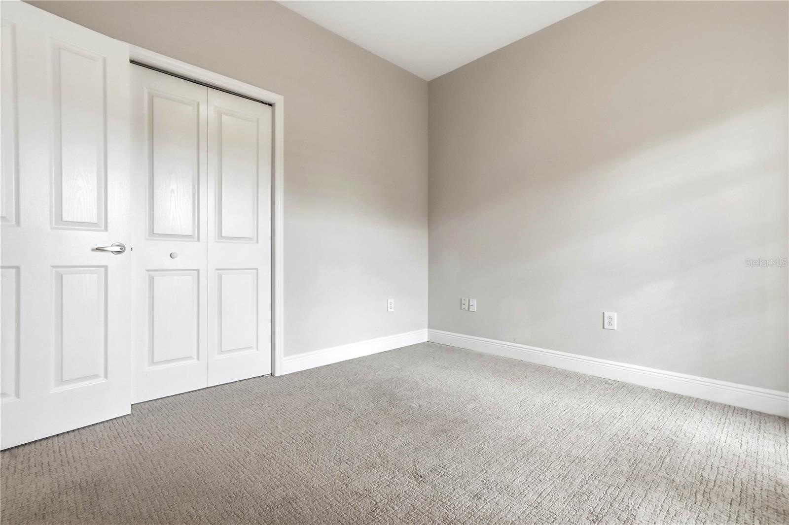 14606 Bournemouth Rd Property Photo 27