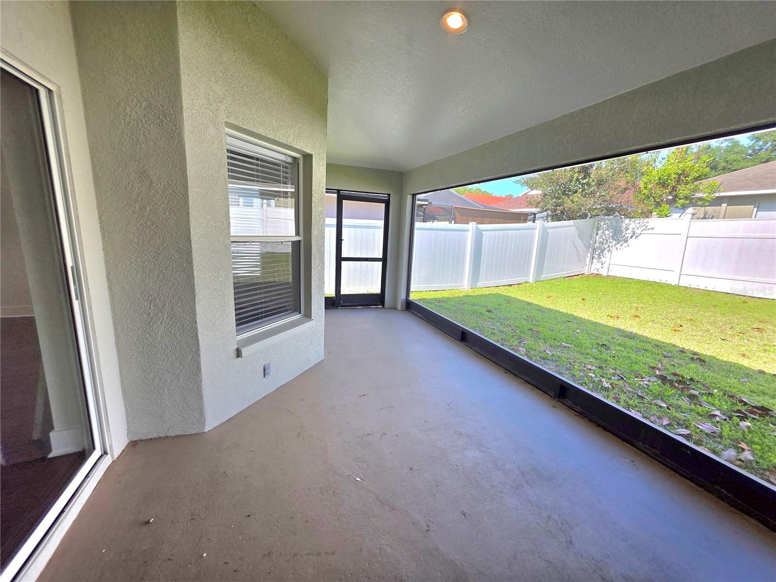 730 Straw Lake Dr Property Photo 20