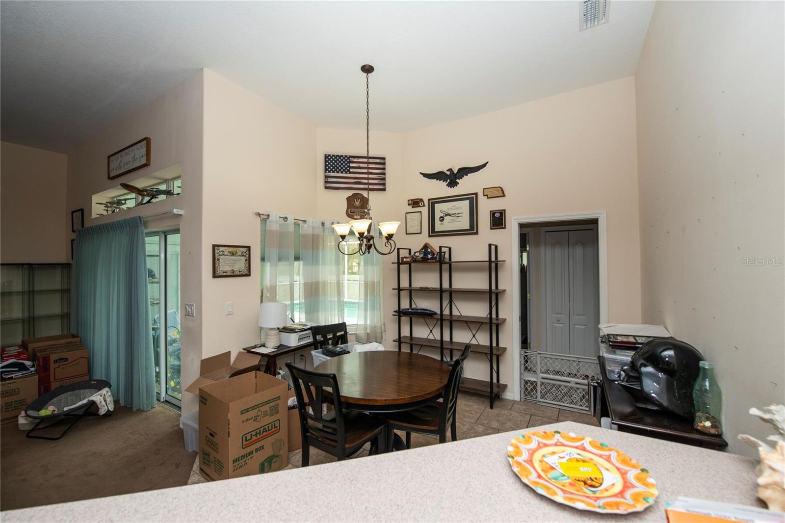 1210 E Oriole Ct Property Photo 11