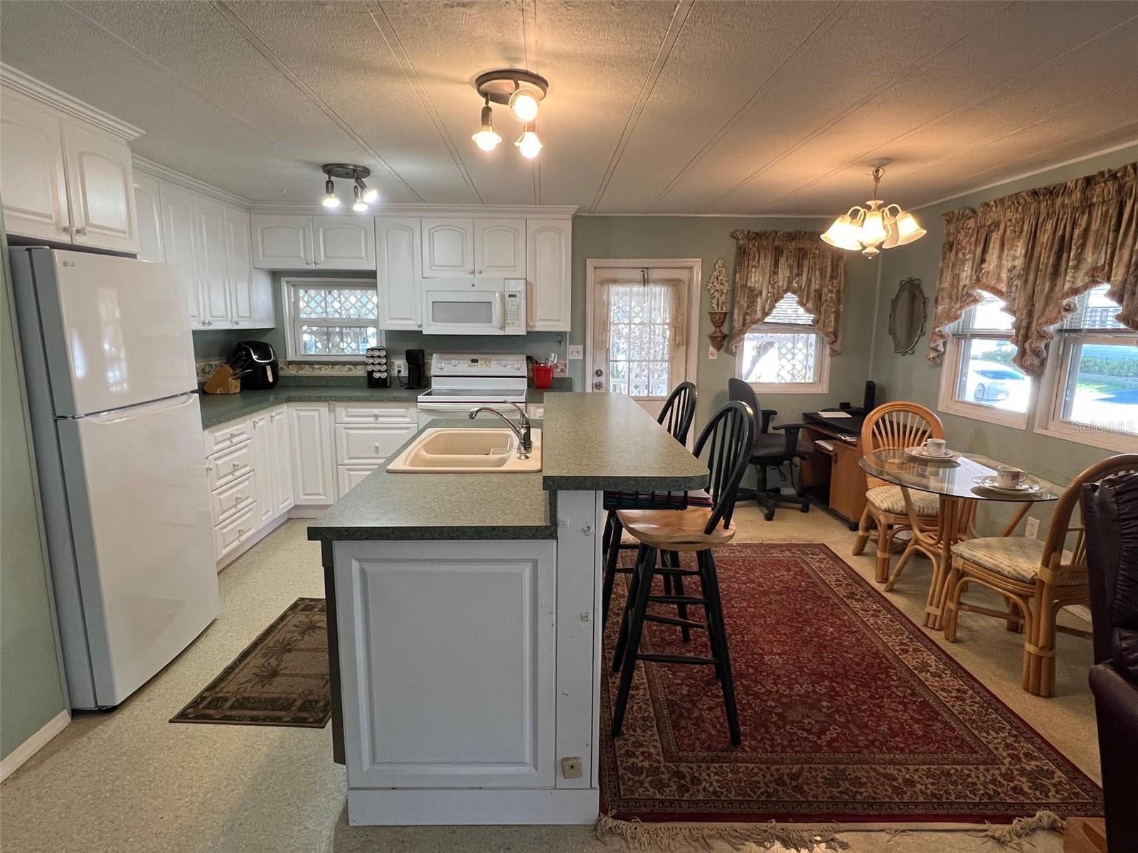 29250 Us Highway 19 N #610 Property Photo 11
