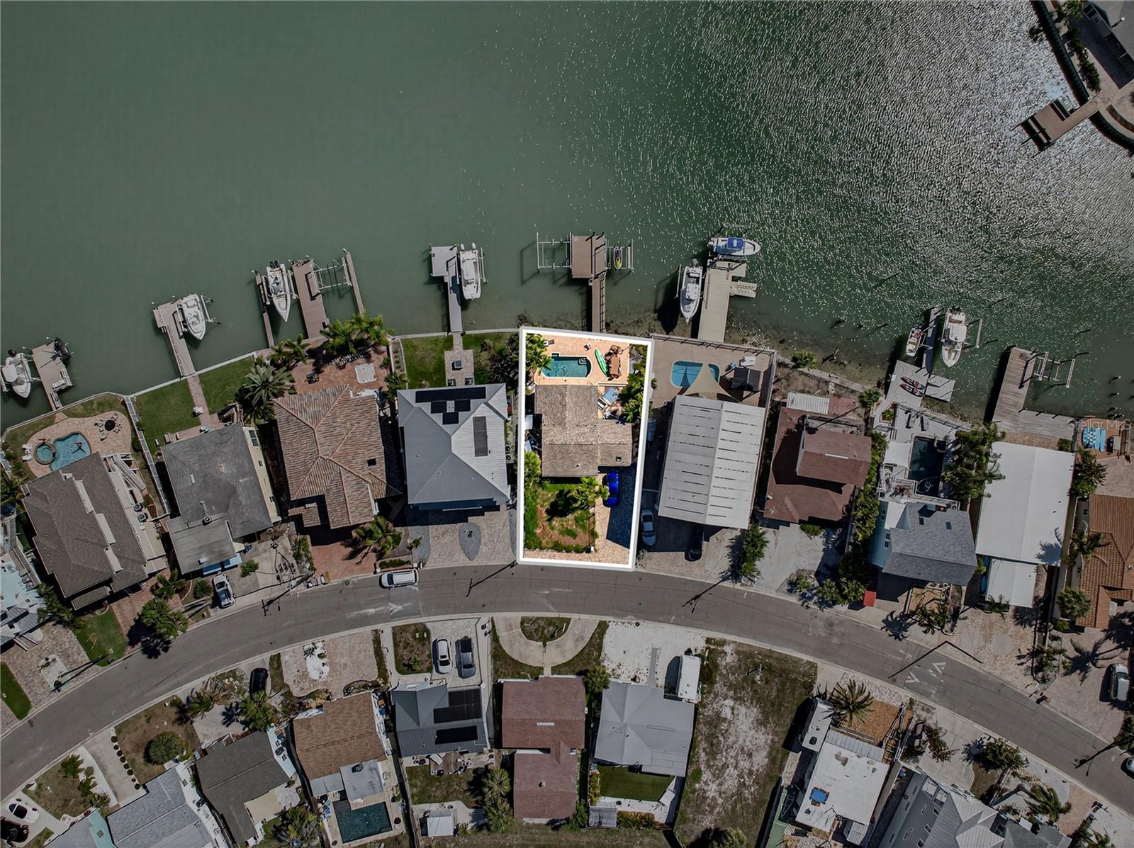 449 S Bayshore Dr Property Photo 1