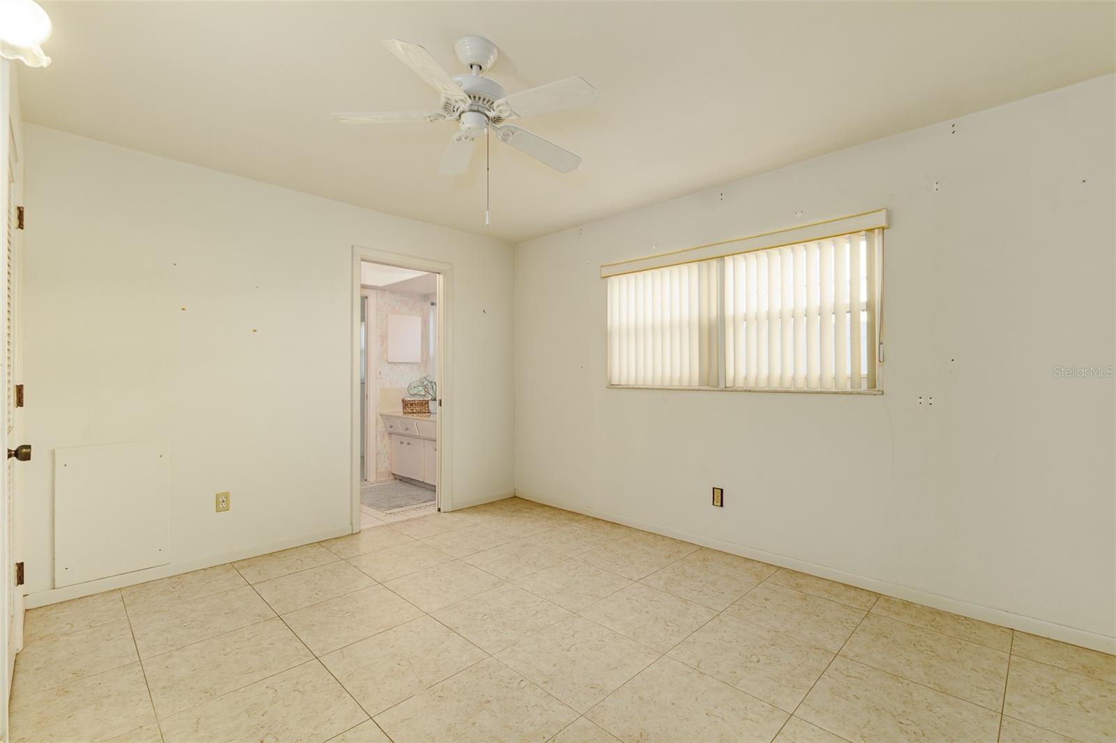 14792 Imperial Point Dr S Property Photo 27