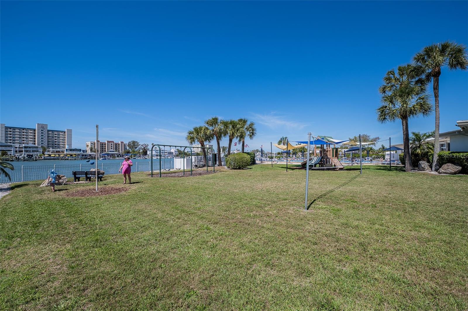 14792 Imperial Point Dr S Property Photo 51