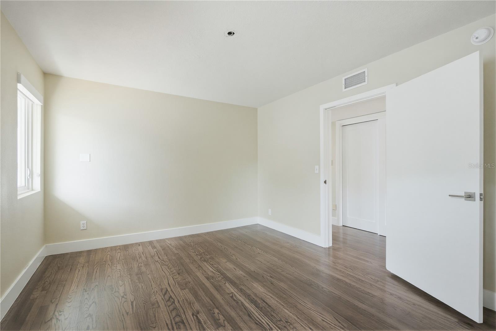 915 Bayshore Dr Property Photo 39
