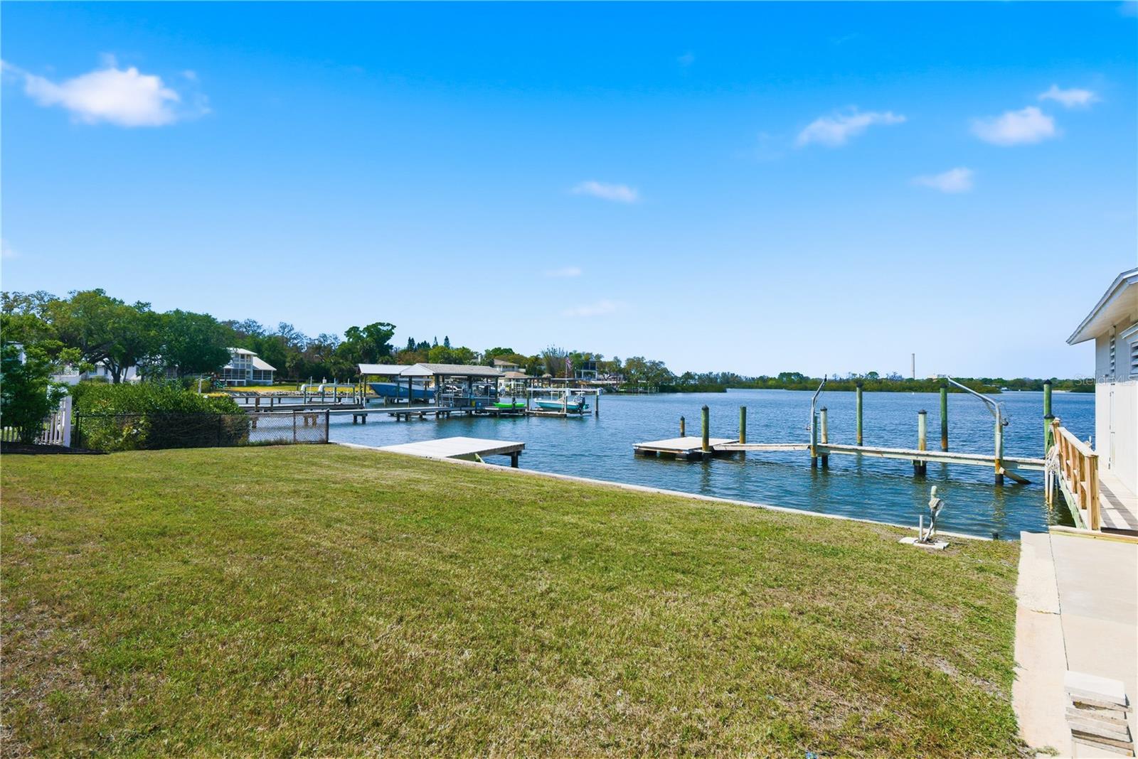 915 Bayshore Dr Property Photo 77