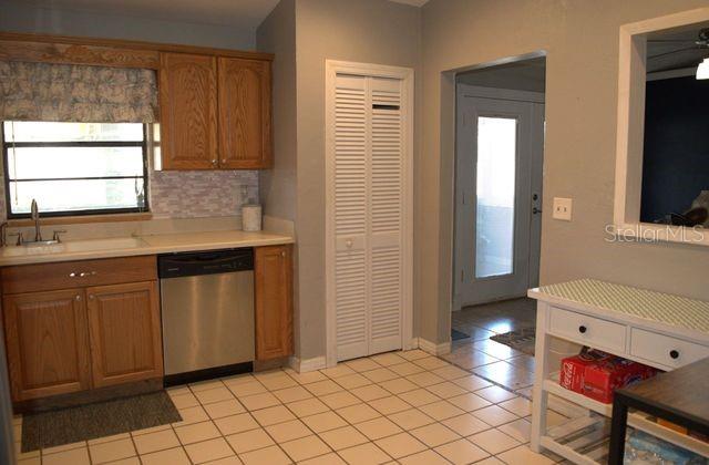 3486 Hawkin Dr Property Photo 14