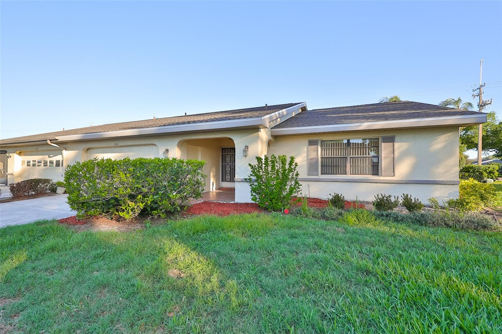 2321 Lancaster Dr Property Photo 1