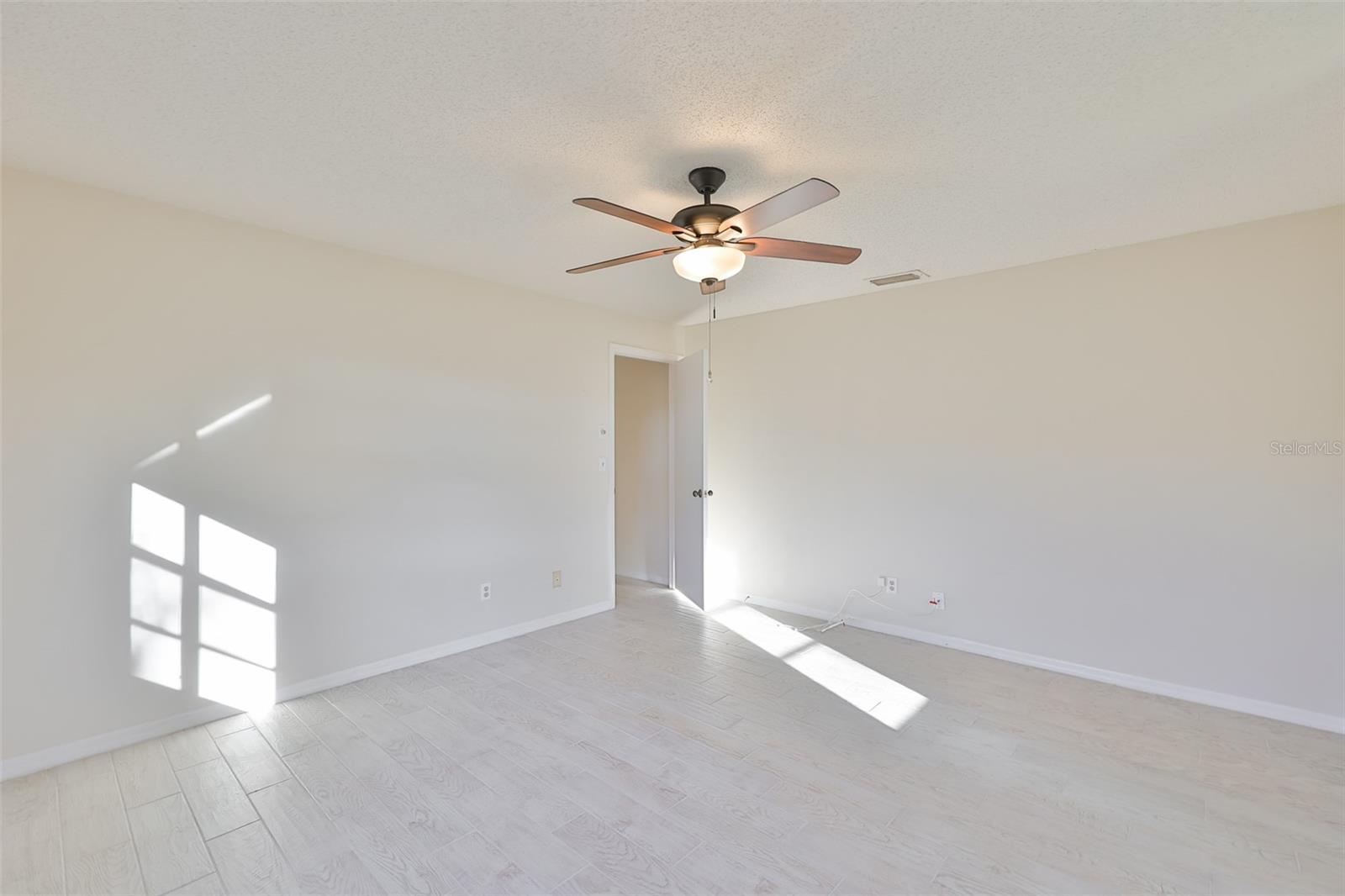 2321 Lancaster Dr Property Photo 33