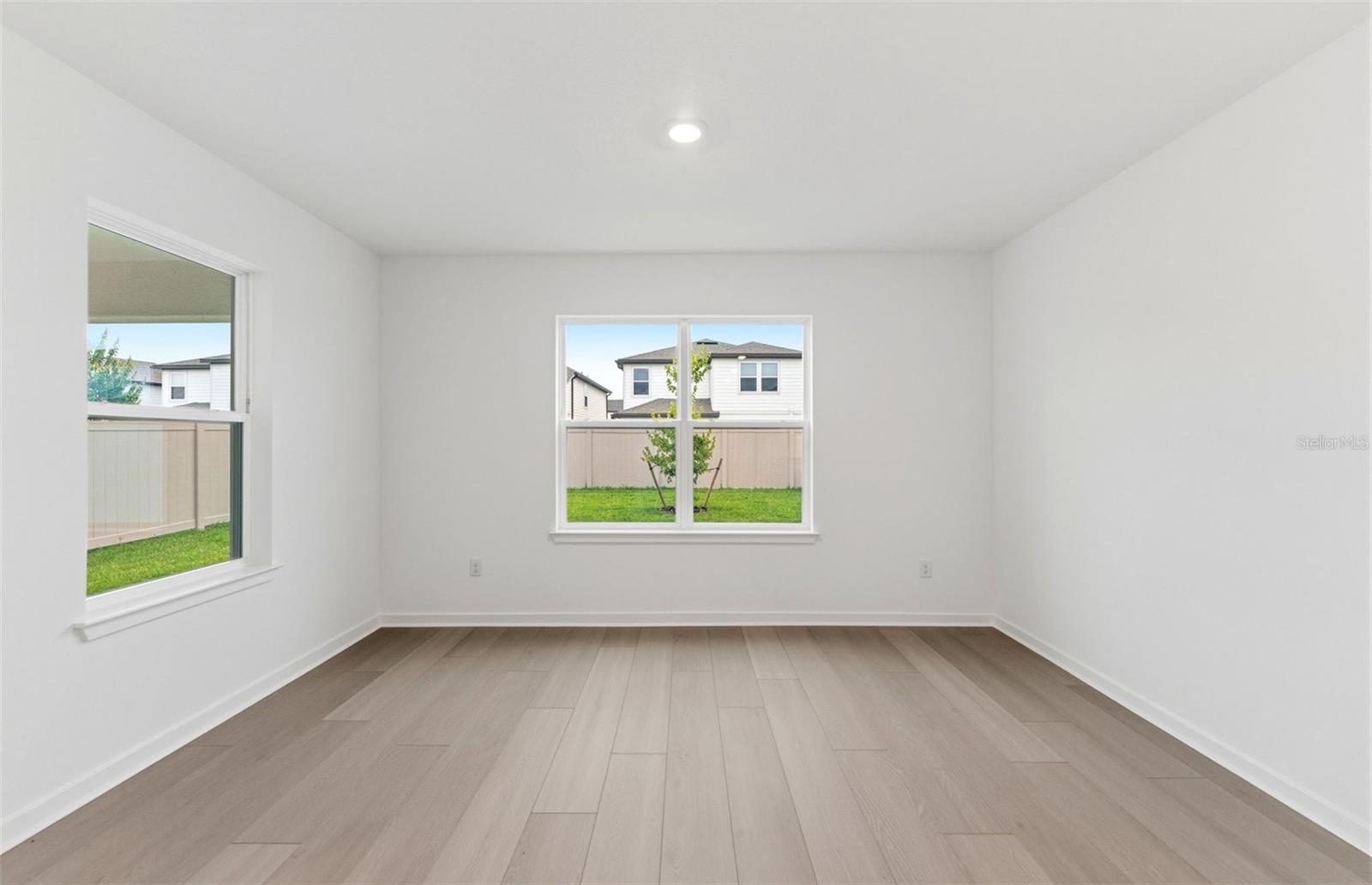 33426 Barnebrook Dr Property Photo 5